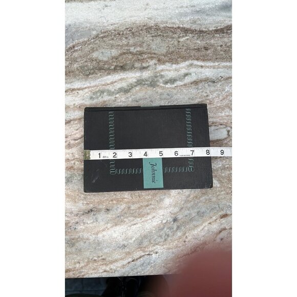 Johnnie by Dorothy B. Hughes hardback book copyright 1944 - Picture 8 of 9